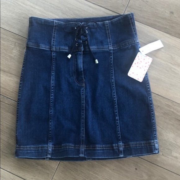✨HP✨FREE PEOPLE Modern Femme Corset Denim Jean Skirt - Picture 6 of 10